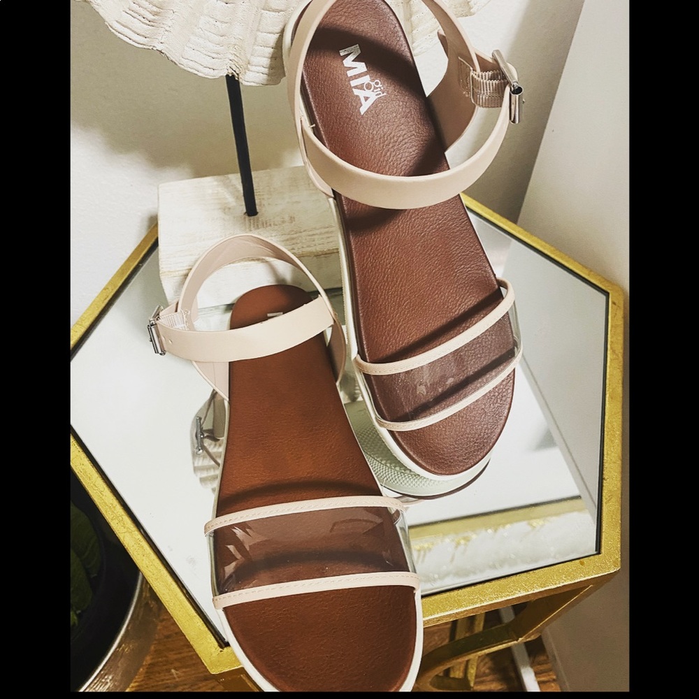 MIA girl sandals